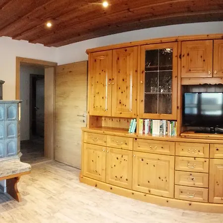 Haus Wachter شقة *