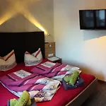 Haus Wachter *